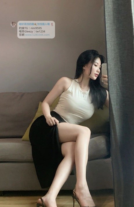 【告別踩雷｜台灣奶糖優質外約】很多人不是花不起。而是怕花了錢，結果遇到雷、態度還差，老司機都知道，真正貴的從來不是價格，而是踩雷。奶糖長期經營，靠的不是誇大廣告，而是一次次認真安排累積出來的口碑。我不會看到客人就亂推，也不會只挑高價的介紹。因為我知道，每個人的喜好、預算、需求都不同。與其一直碰運氣，不如找個願意誠實跟你分析的人。優缺點直接講、預算內幫你挑最適合、不亂吹、不瞎推、專業把關，降低踩雷機率，主打： JKF女郎、啦啦隊系女孩、小藝人、學生妹、人妻、模特。不是最便宜，但盡量讓你每一分錢都花得值得。認準奶糖。Line：tw043 和Gleezy加tw043 和TG搜nini9595 論壇 5280344.com 真正舒服的安排，不是運氣好。而是有人替你先把關。#約妹 #台灣暗黑外送 #台灣妹子telegram 台北 外送 TG 台北 約炮 #台北暗黑外送茶 #Tg台灣agent #喝茶telegram #茶莊tg #台北外約 #台中外約 #高雄外約 #外送茶論壇 #老司機外送茶Telegram #台中學生妹外約 #西斯 #色情 #交友 #外約論壇 #台中外送茶 #telegram推薦 #小模包夜外約 