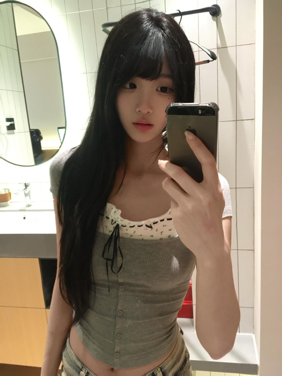 【告別踩雷｜台灣奶糖優質外約】很多人不是花不起。而是怕花了錢，結果遇到雷、態度還差，老司機都知道，真正貴的從來不是價格，而是踩雷。奶糖長期經營，靠的不是誇大廣告，而是一次次認真安排累積出來的口碑。我不會看到客人就亂推，也不會只挑高價的介紹。因為我知道，每個人的喜好、預算、需求都不同。與其一直碰運氣，不如找個願意誠實跟你分析的人。優缺點直接講、預算內幫你挑最適合、不亂吹、不瞎推、專業把關，降低踩雷機率，主打： JKF女郎、啦啦隊系女孩、小藝人、學生妹、人妻、模特。不是最便宜，但盡量讓你每一分錢都花得值得。認準奶糖。Line：tw043 和Gleezy加tw043 和TG搜nini9595 論壇 5280344.com 真正舒服的安排，不是運氣好。而是有人替你先把關。