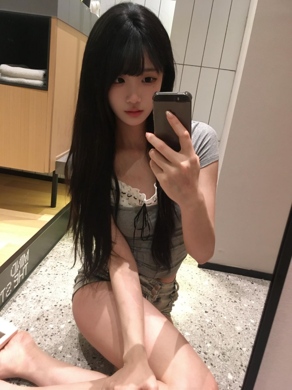【告別踩雷｜台灣奶糖優質外約】很多人不是花不起。而是怕花了錢，結果遇到雷、態度還差，老司機都知道，真正貴的從來不是價格，而是踩雷。奶糖長期經營，靠的不是誇大廣告，而是一次次認真安排累積出來的口碑。我不會看到客人就亂推，也不會只挑高價的介紹。因為我知道，每個人的喜好、預算、需求都不同。與其一直碰運氣，不如找個願意誠實跟你分析的人。優缺點直接講、預算內幫你挑最適合、不亂吹、不瞎推、專業把關，降低踩雷機率，主打： JKF女郎、啦啦隊系女孩、小藝人、學生妹、人妻、模特。不是最便宜，但盡量讓你每一分錢都花得值得。認準奶糖。Line：tw043 和Gleezy加tw043 和TG搜nini9595 論壇 5280344.com 真正舒服的安排，不是運氣好。而是有人替你先把關。