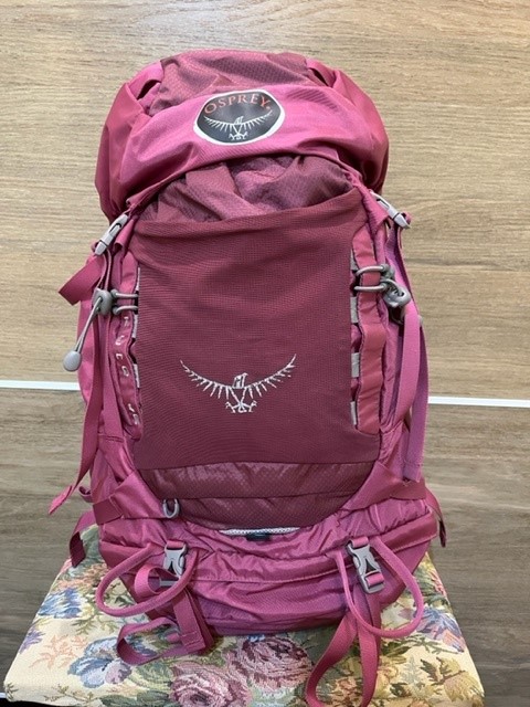 < 己出售 > 專業登山包  (二手)  OSPREY KYTE 46L 紫紅色