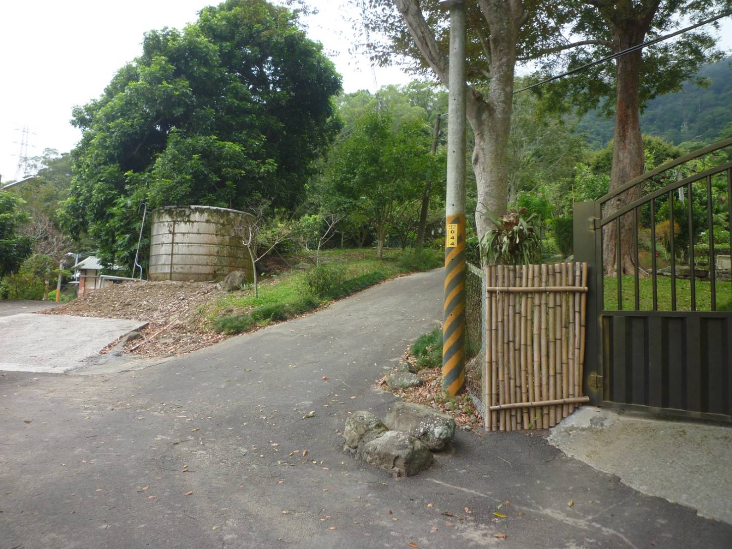 二十八64苗栗縣獅潭鄉和興山東三座基石和和興山(吊石山)登山簡訊