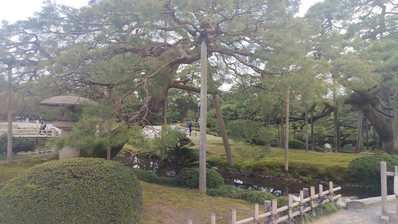 二十八37日本中部背包客自由行(二)：1白川鄉合掌村2石川縣白山山城一日遊3金澤兼六園4金澤城公園